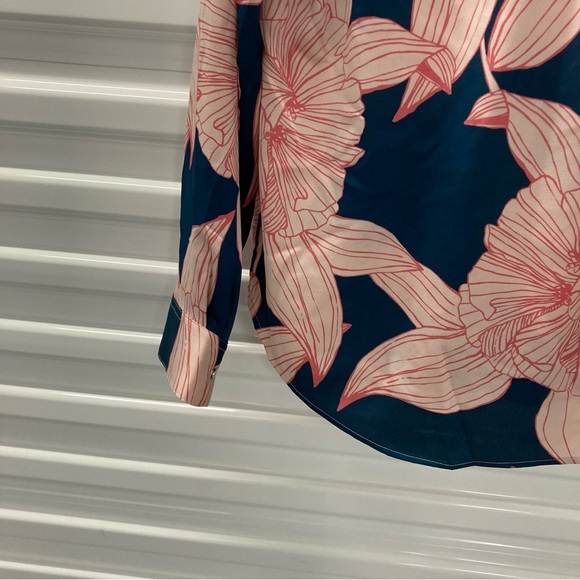DKNY Women's Navy and Pink Floral Button Down Shirt - Picture 11 of 14